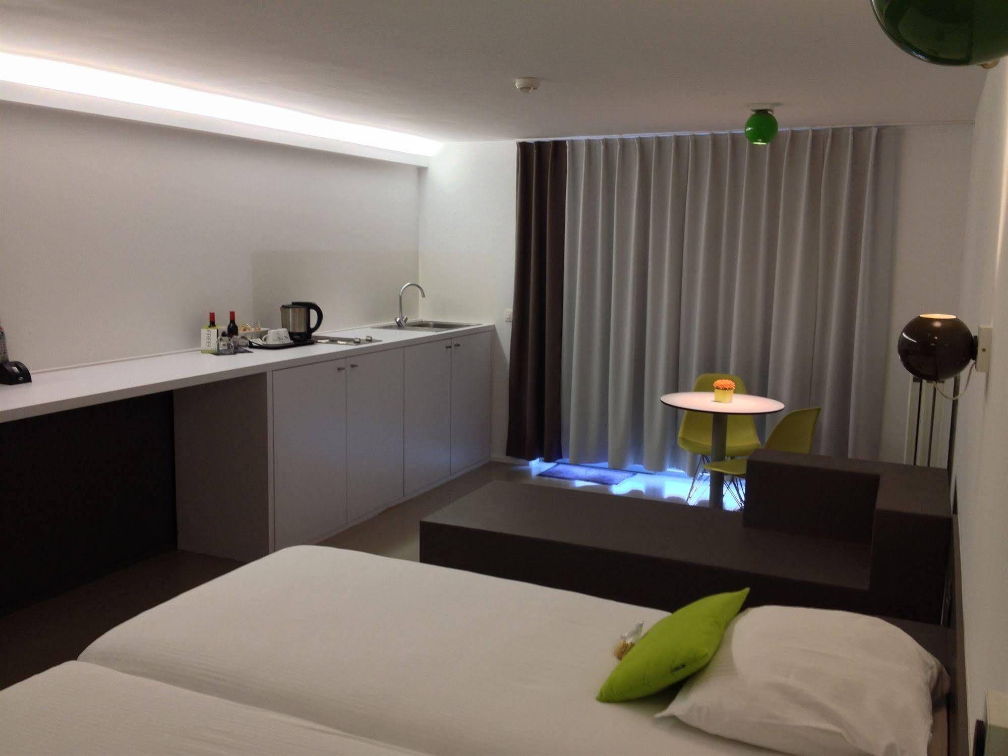 Hotel Corbie גיל מראה חיצוני תמונה